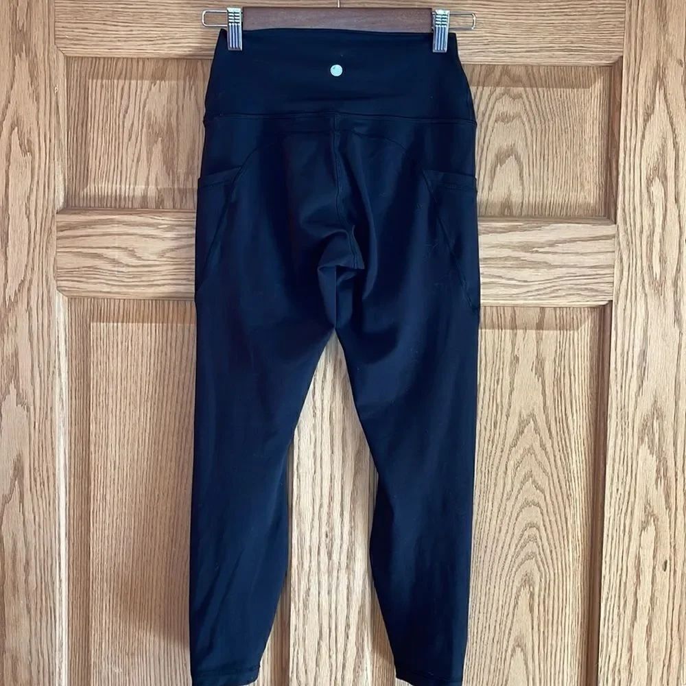 YOGALICIOUS Side Pocket Legging  - Picture 9 of 10